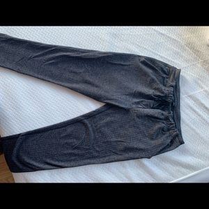 Lulu lemon herringbone patterned joggers